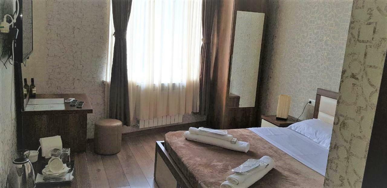 Moon Light Hotel تبليسي المظهر الخارجي الصورة